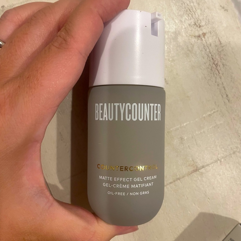 Beautycounter Countercontrol Matte Effect Gel Cream